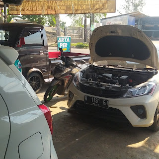 Bengkel arya per