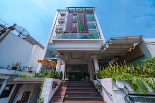 Heef Hotel