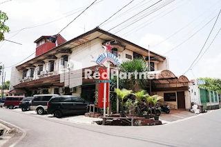 Hotel Dewi