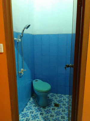 Rumah kost kanjeng mommy