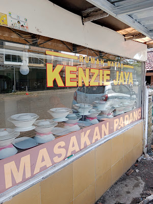 Rumah Makan Kenzie Jaya
