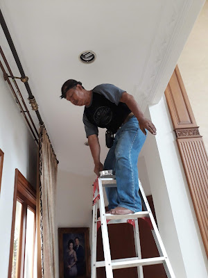 Servis Elektronik & Perangkat It