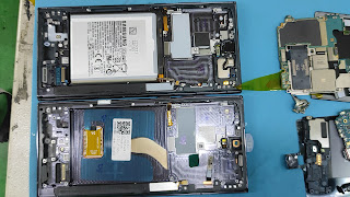 Servis Hp Sparepart LCD Battery, Pulsa, Sim card dan Accessories. One X