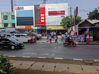Shop & Drive - Sholeh Iskandar, Bogor